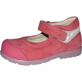 Supinált szandálcipő