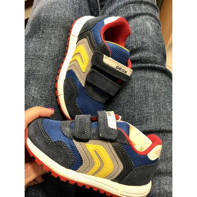 Geox fiú zárt cipő - B043CD 022FU C4478 Navy / Bluette