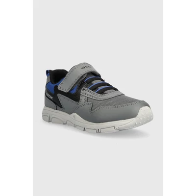 Geox fiú zárt cipő - J267NA 0BC14 C0069